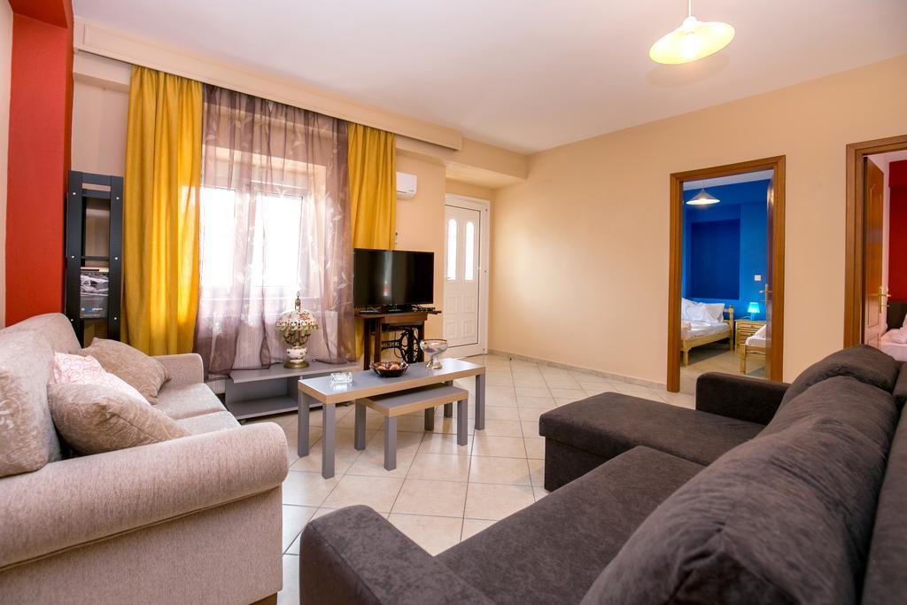 Grande Apartments Лименария Екстериор снимка