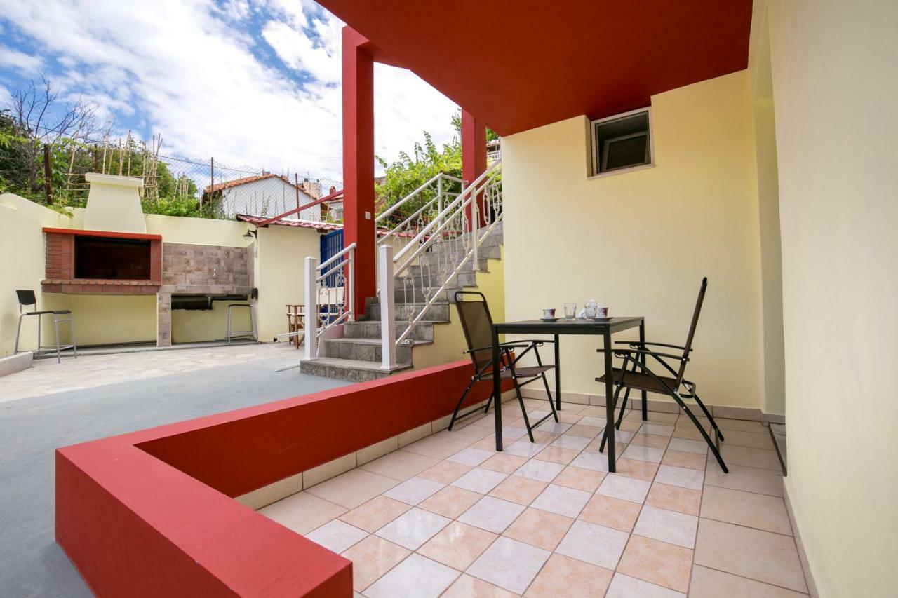 Grande Apartments Лименария Екстериор снимка