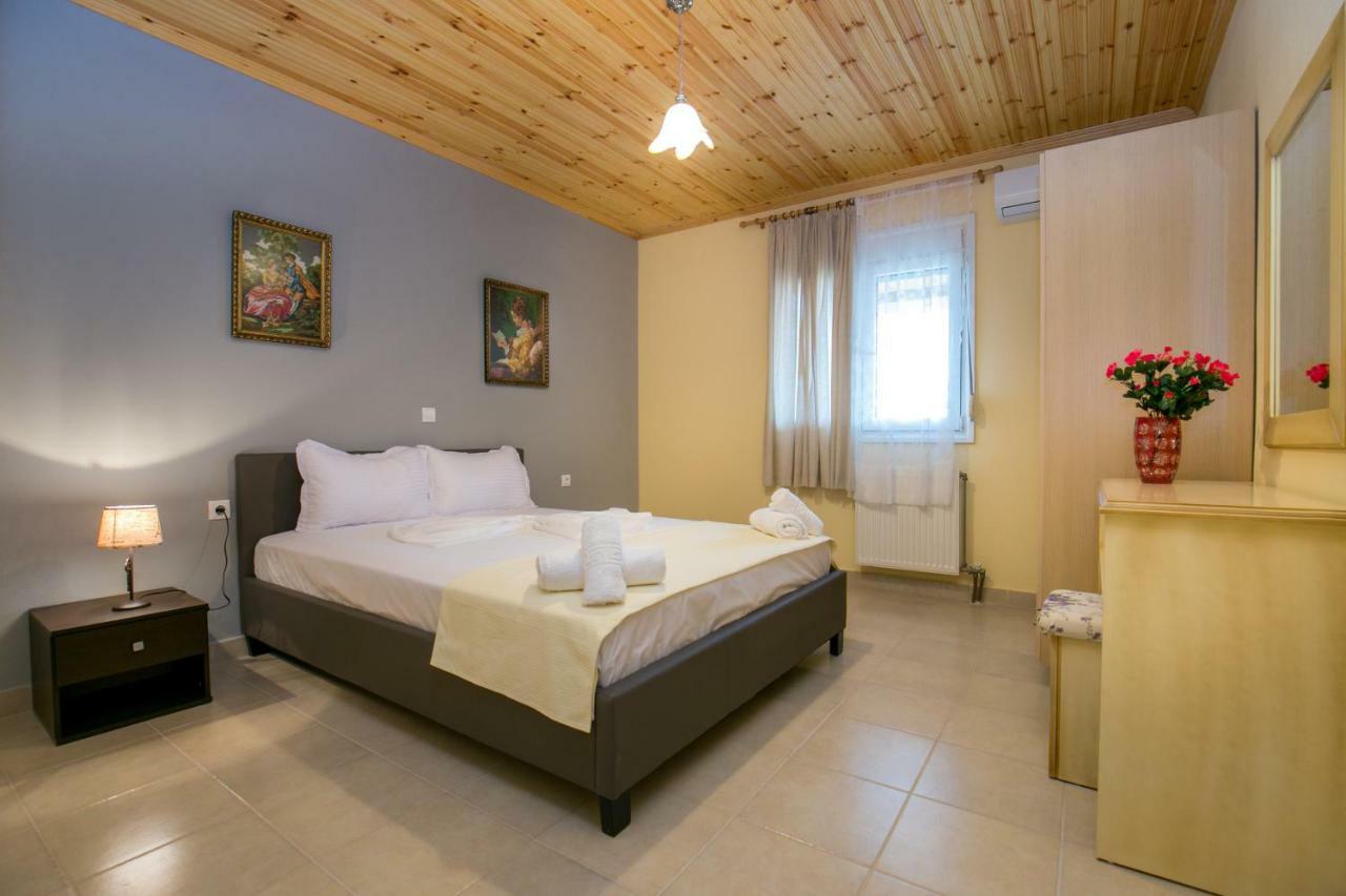Grande Apartments Лименария Екстериор снимка
