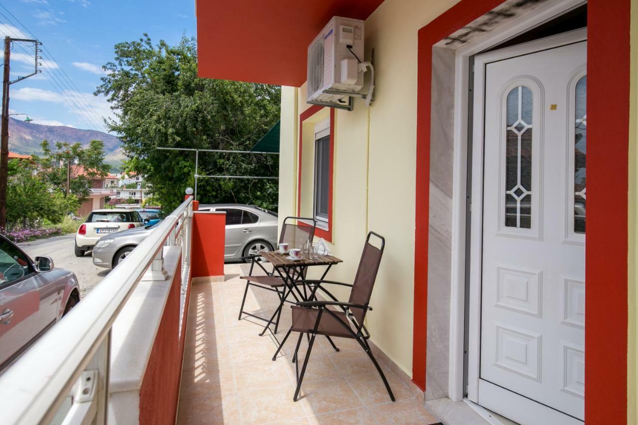 Grande Apartments Лименария Екстериор снимка