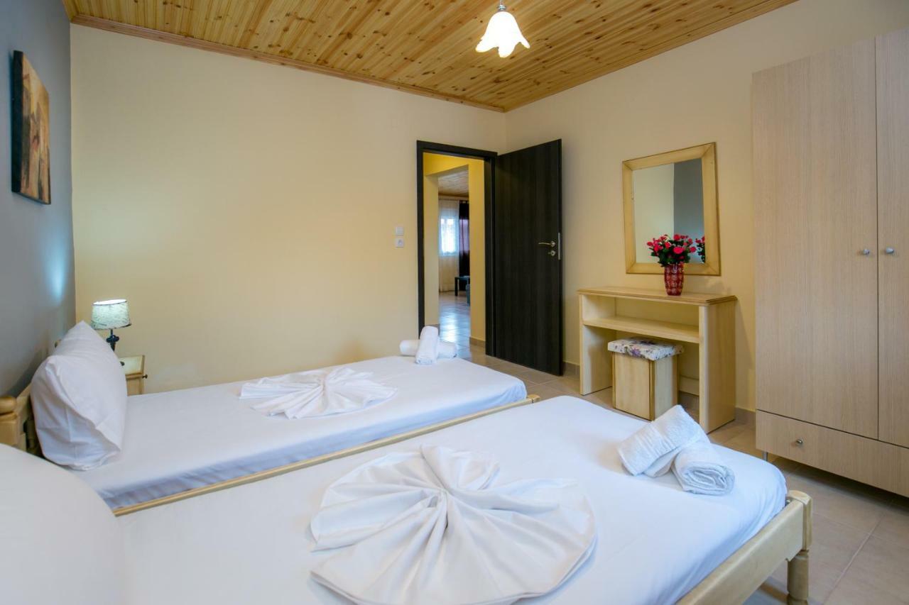 Grande Apartments Лименария Екстериор снимка