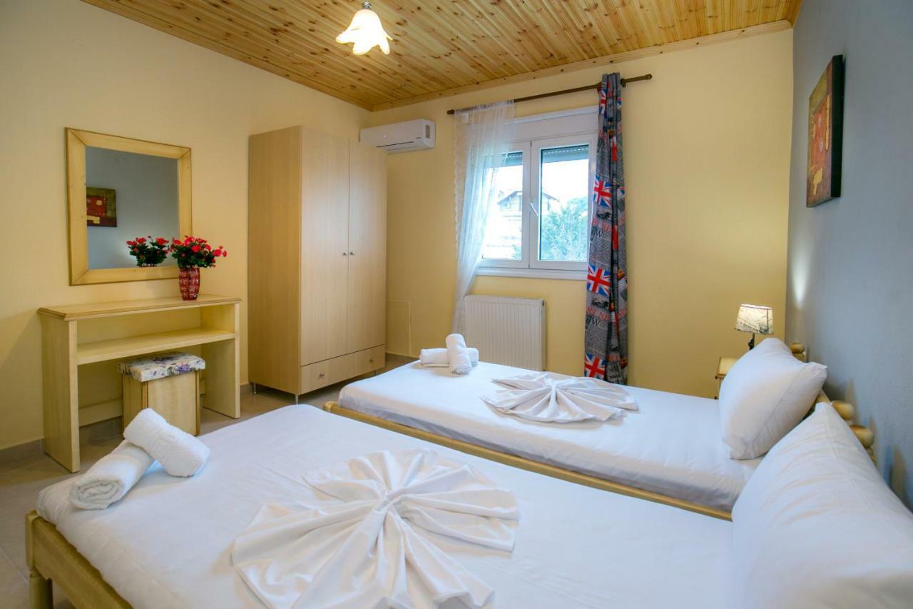 Grande Apartments Лименария Екстериор снимка