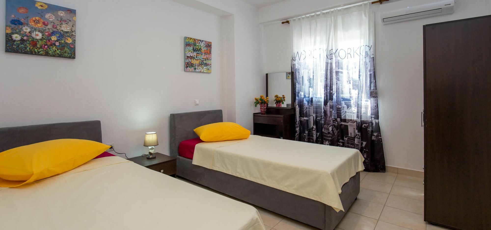 Grande Apartments Лименария Екстериор снимка